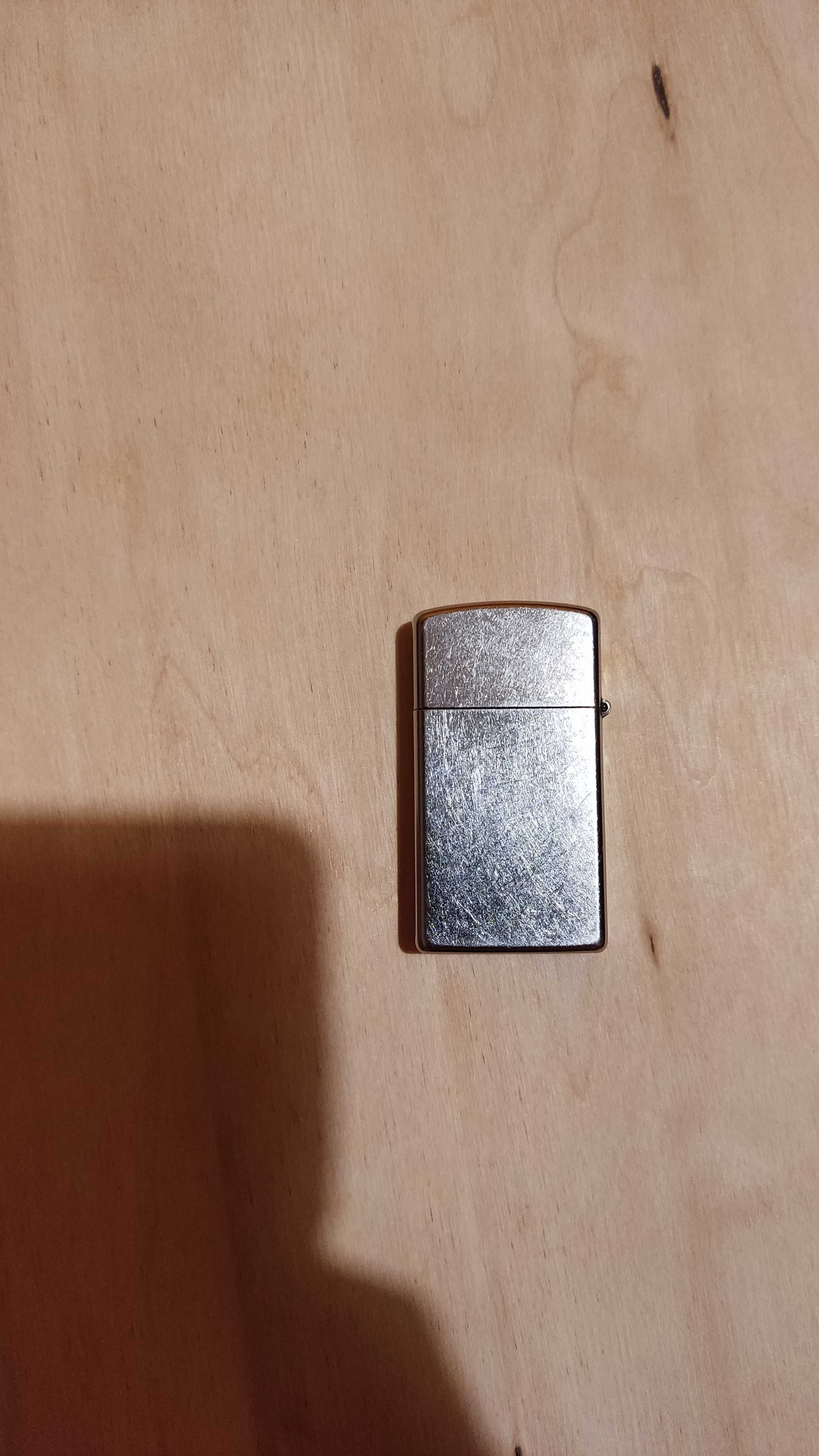 Zapalniczka Zippo Chrome high polish chrome slim