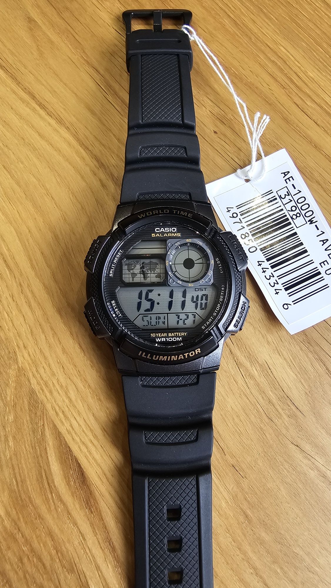 Casio AE-1000W-1AVEF