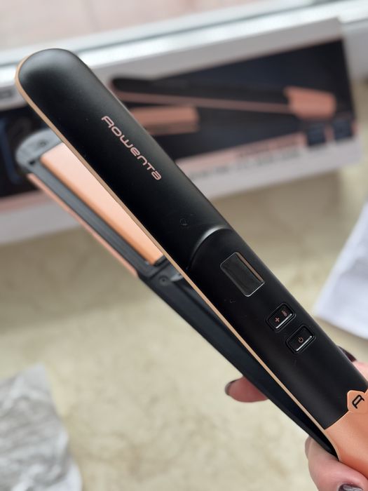 Утюжок випрямляч для волосся Rowenta