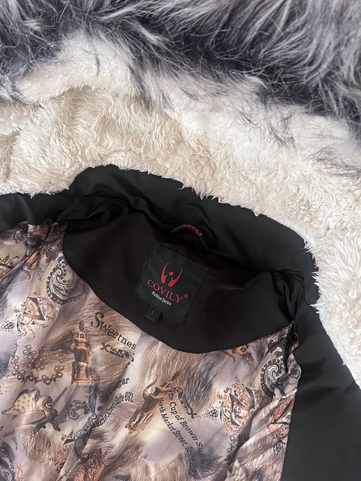 Продам куртку жіночу L розмір