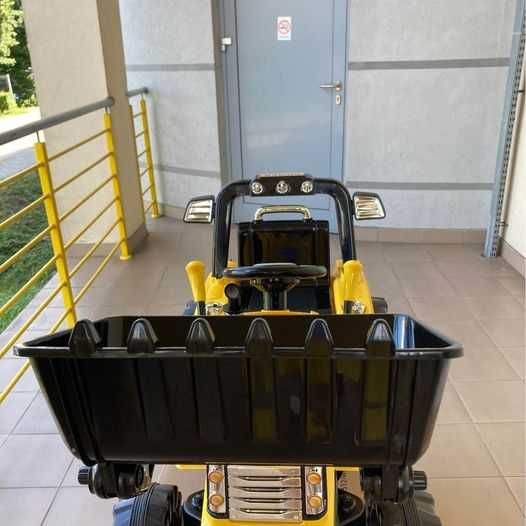 Koparka Traktor na Akumulator z ruchomą łyżką Pilot Raty
