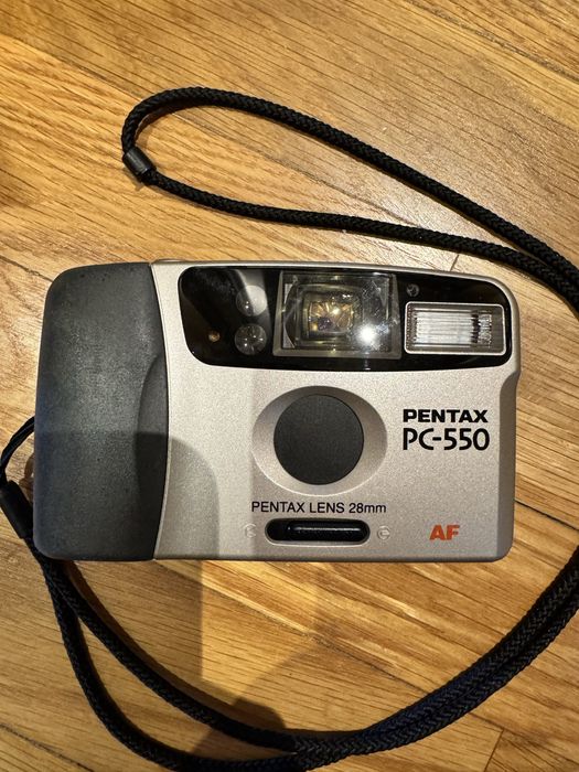 Máquina fotográfica pentax PC-550
