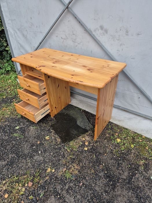 Biurko sosnowe lite drzewo