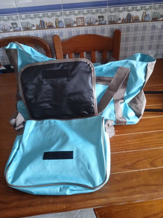 Conjunto de malas para viagem troller e necessaire.