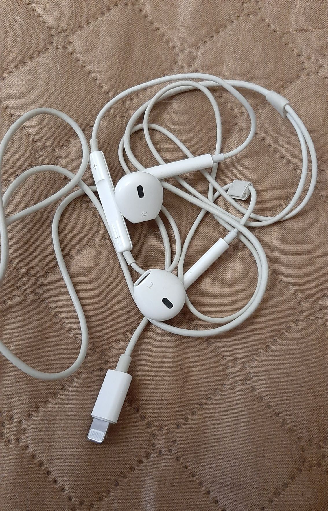 Наушники  Appel  оригинал