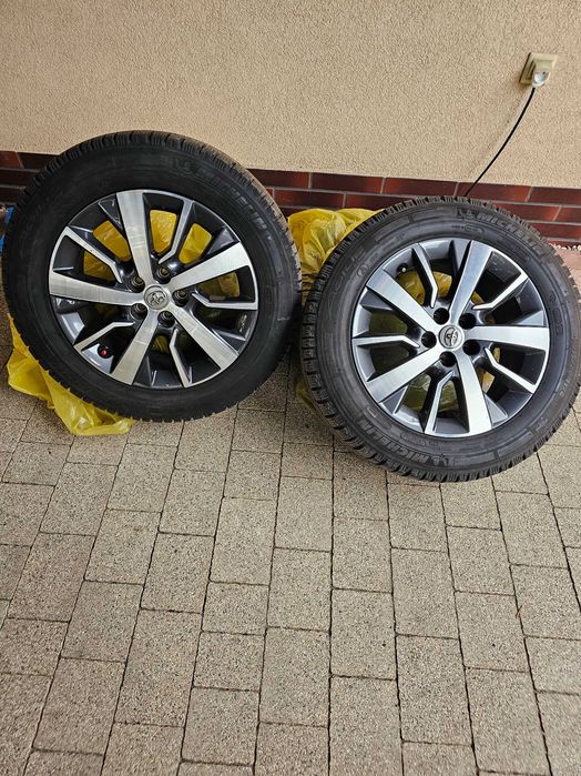 Opony zimowe MICHELIN 215/60R17C