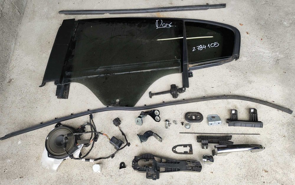 Vidros e borrachas porta traseira esquerda Fiat Tipo de 2015 a 2025