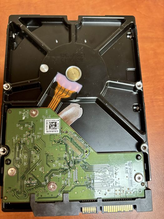 Диск 2.0TB WD с фильмами DC, Marvel …