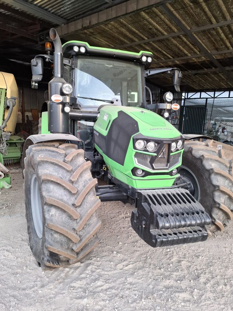 Deutz-Fahr 5125 semi-novo. 126 cv. Matricula 2024.