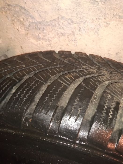 Opony zimowe 195/65 R15