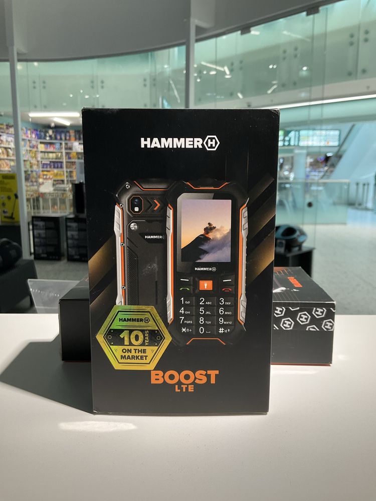 Захищений телефон HAMMER Boost LTE