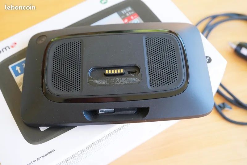 Навігатор Tomtom go discovery 5