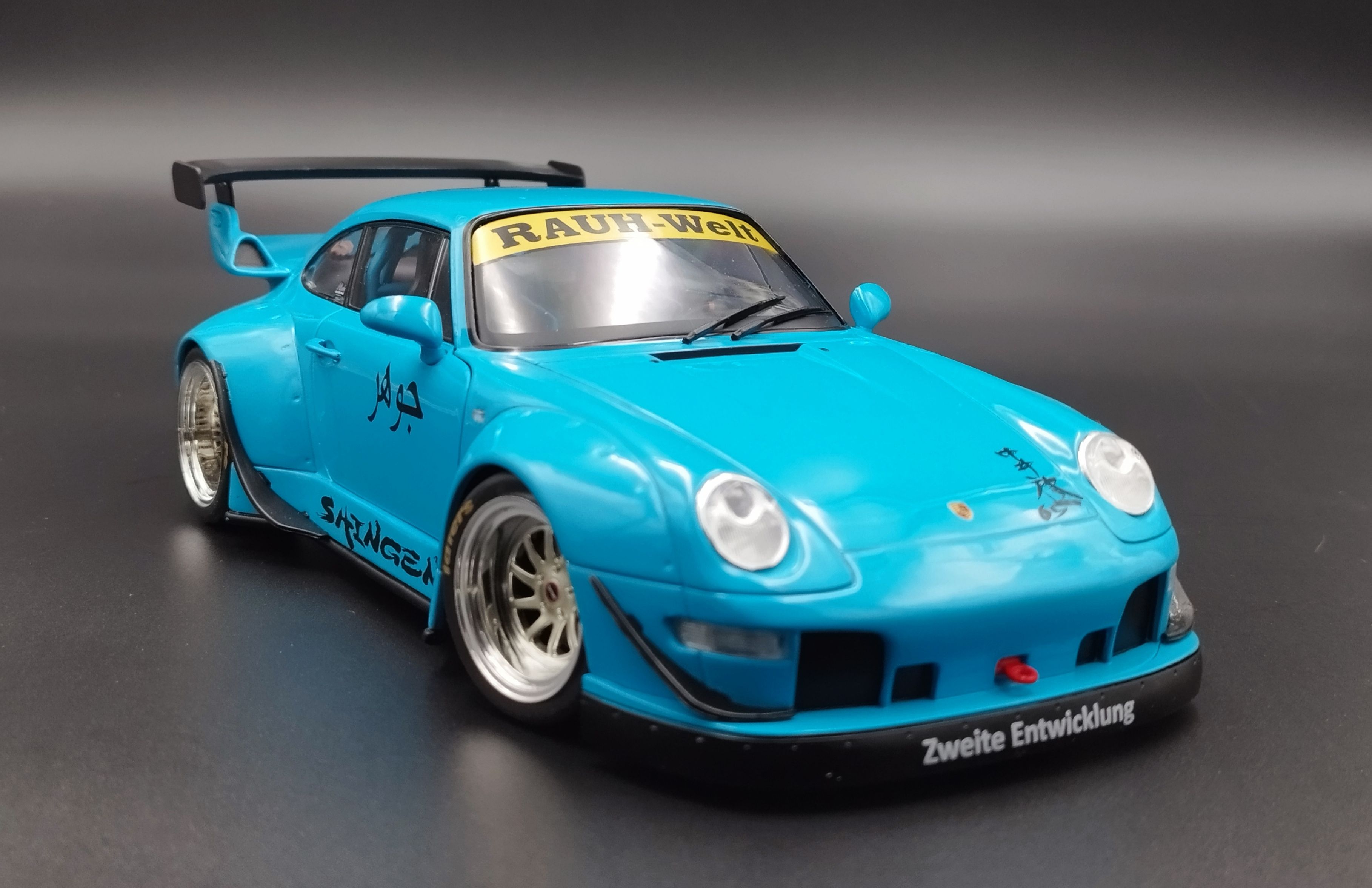 1:18 Solido Porsche 911 (993) Shingen RWB Rauh-Welt BodyKit 2018 Blue