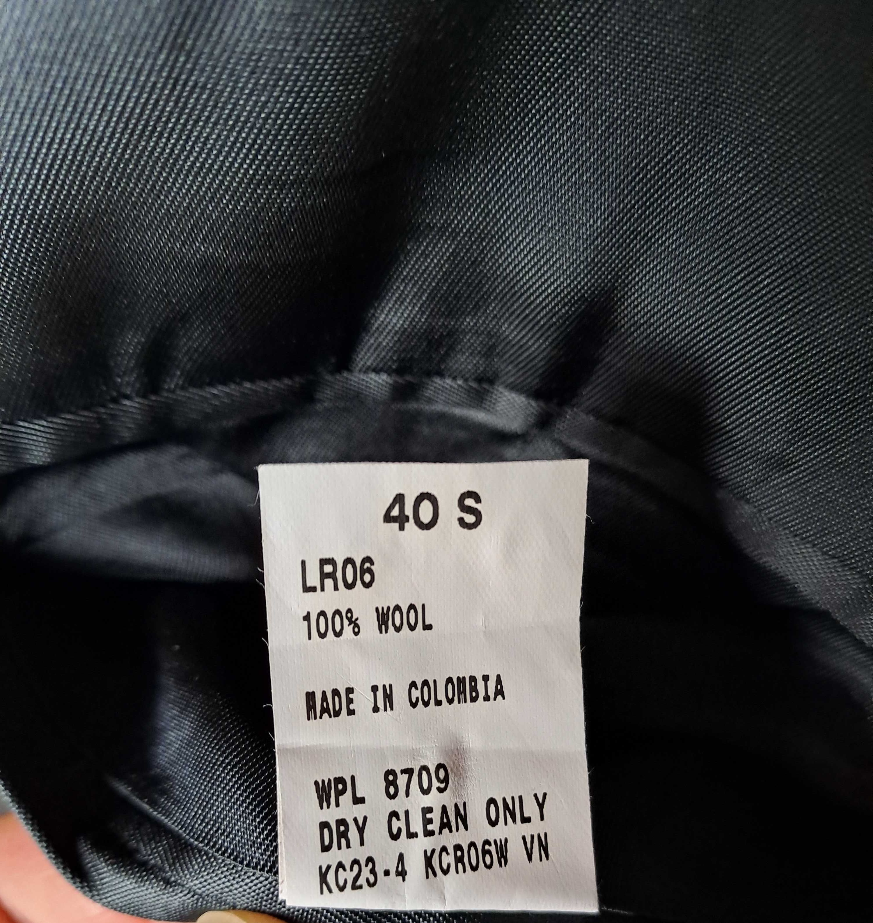 Garnitur Męski z USA Kenneth Cole – Reaction - 100% wełna - NOWY