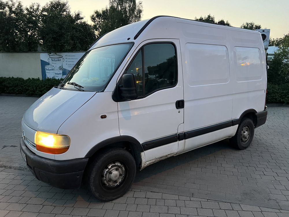 Renault master . Master . Bus . Dostawczak .
