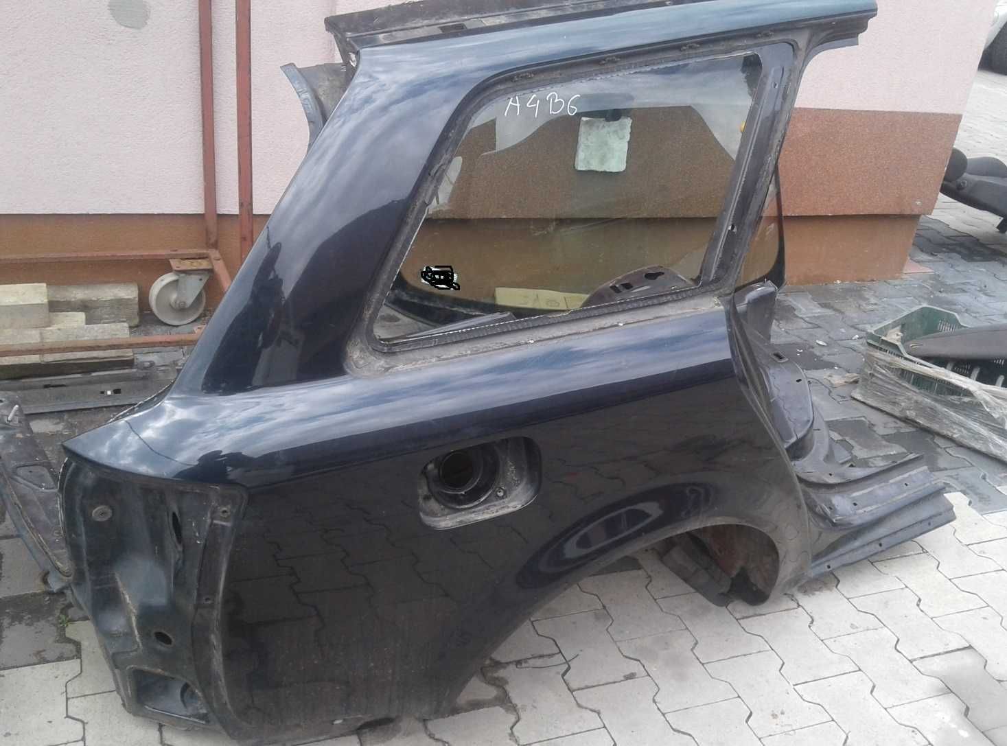 AUDI A4 B6 Kombi Avant Tył Zderzak Belka Wzmocnienie LZ9W