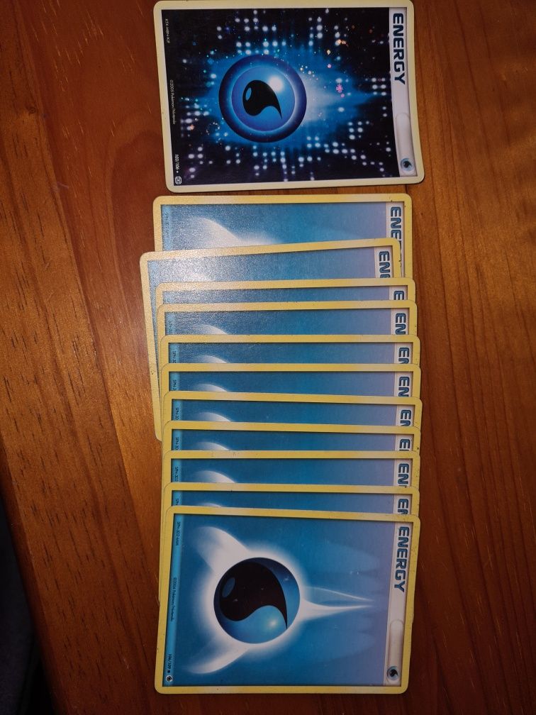 69 cartas energia Pokémon
