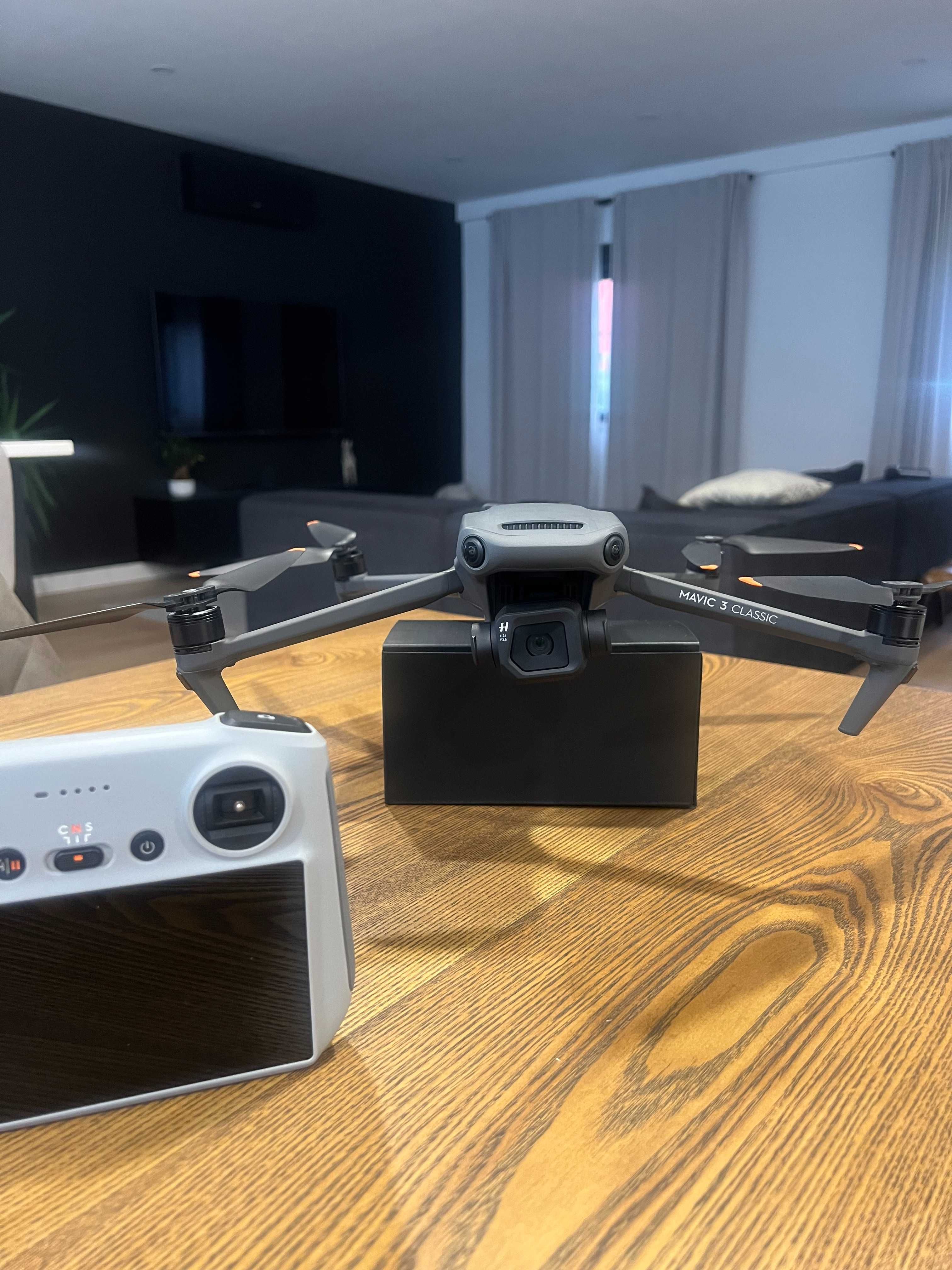 Drone DJI Mavic 3