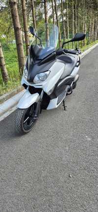 Sprzedam Yamaha x-max 250 stan bdb bezwypadkowa