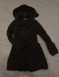 Czarna kurtka zimowa rozmiar M