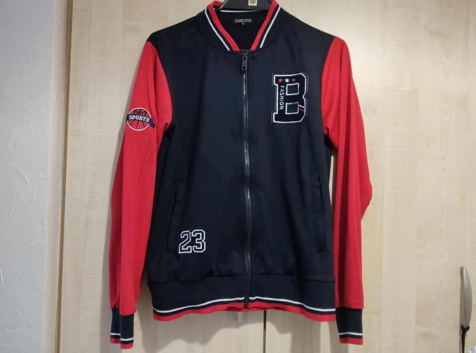 Dres sportowy rozmiar M