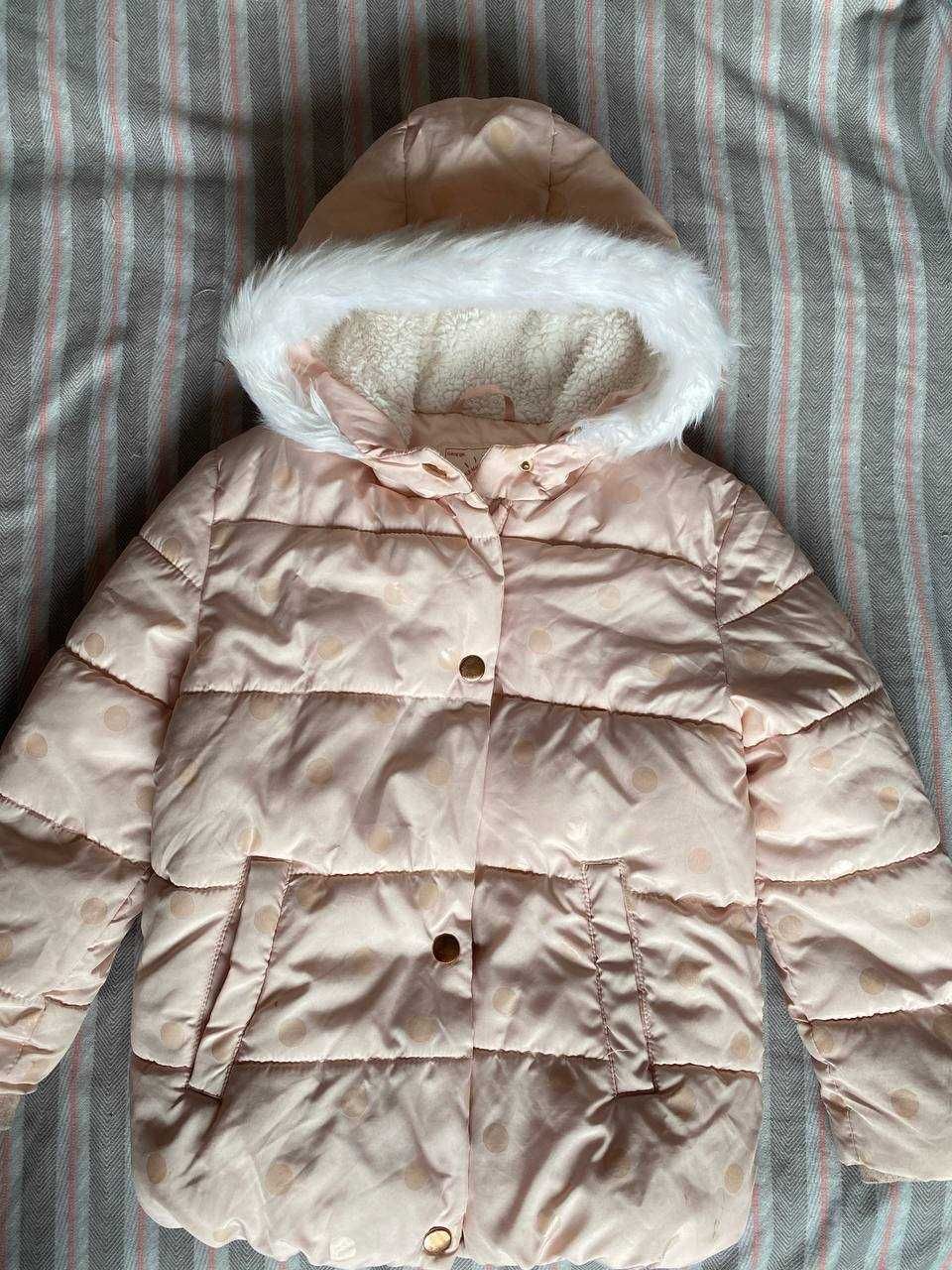 Куртка демисезонная на девочку 5-6 лет