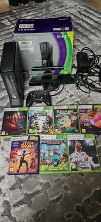 Konsola Xbox 360 Kinect - 250 GB + 7 gier