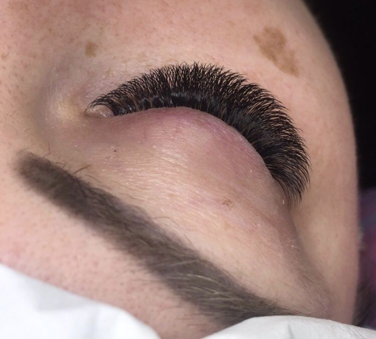 Запрошую на Нарощування вій Та навчання