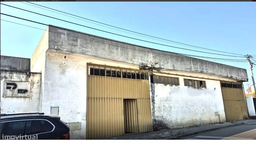 Armazém para Venda em Fernão Ferro – 254 m² de Área Total