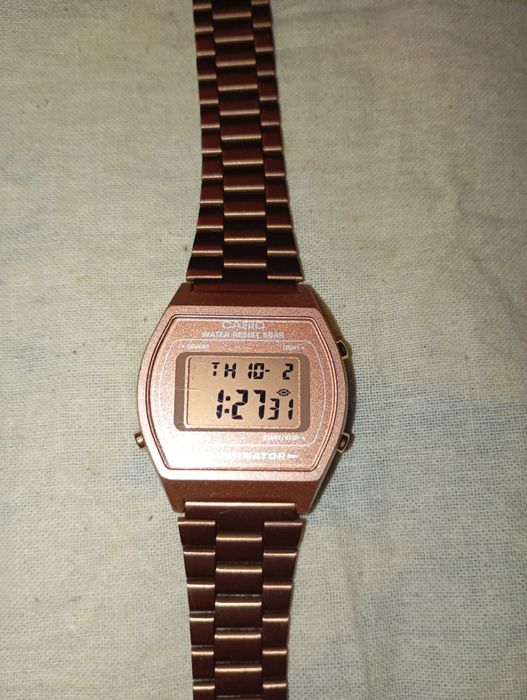 Casio Vintage Edgy B640WC-5AEF rosa