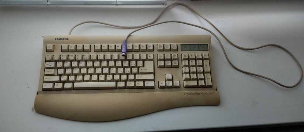 Продається клавиатура