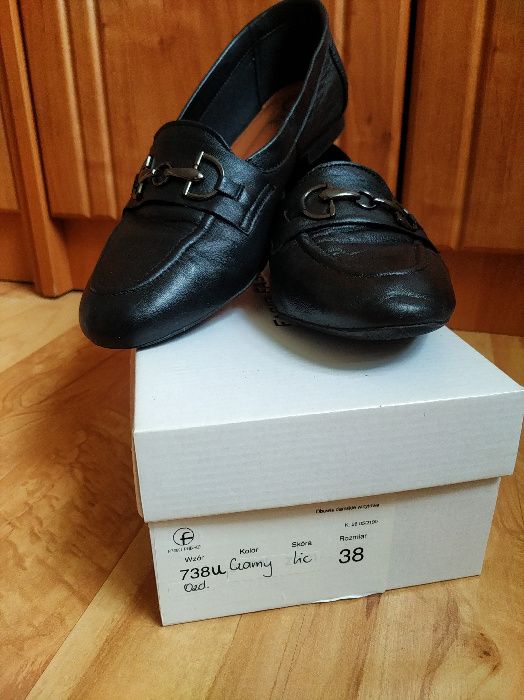 Skórzane półbuty marki Fabio Fabrizi, rozmiar 38