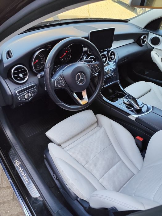 Pranie tapicerki, czyszczenie wnętrz samochodów i mebli. Detailng