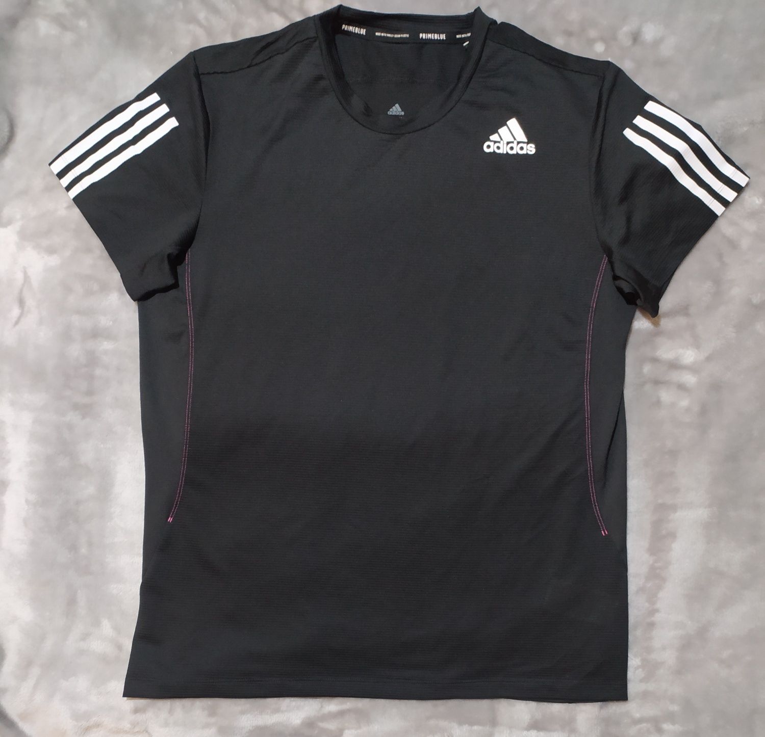 Adidas (L) primeblue aeroready футболка