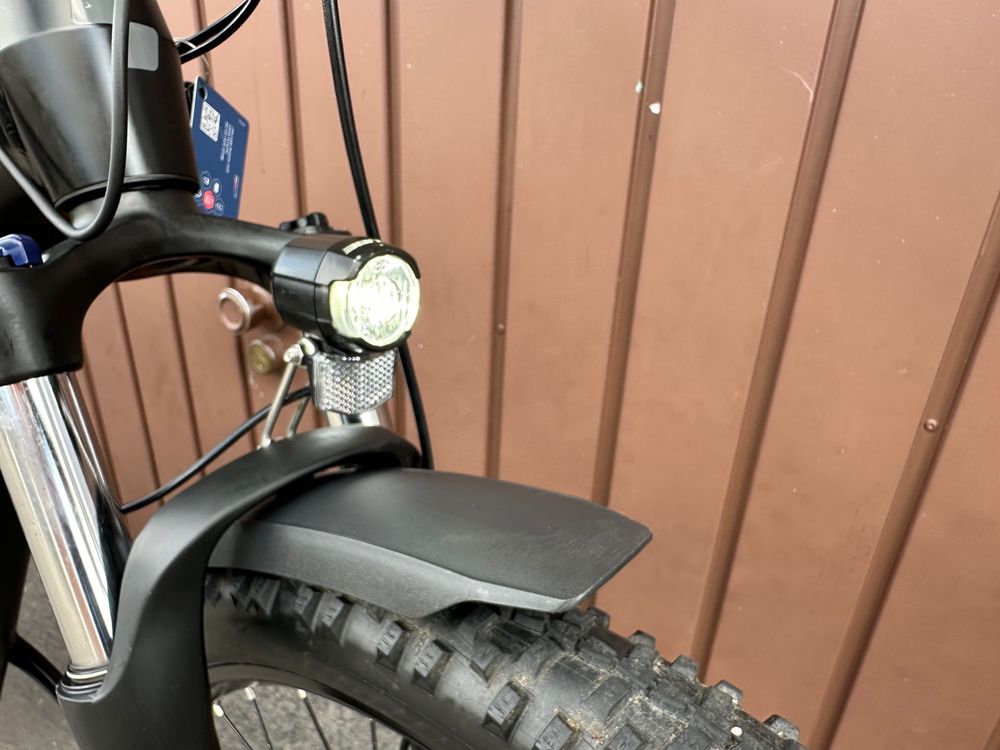 Cube Reaction Hybrid Pro 625. Bosch CX.