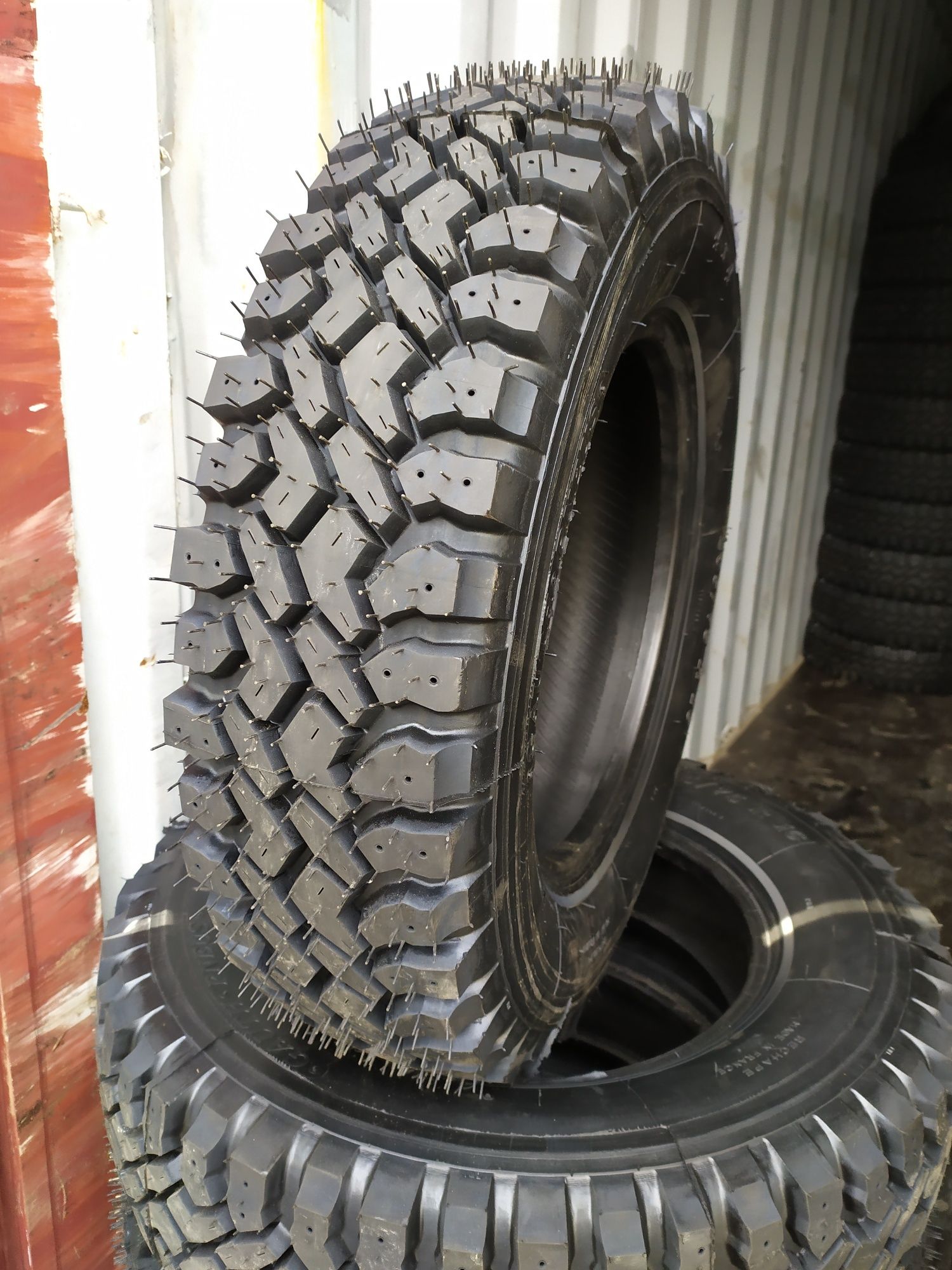 Opony Bieżnikowane 205/75R16C 4x4 M/T Dakar Jasło Montaż