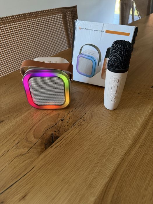 Głośnik Bluetooth Led plus Mikrofon Karaoke! Nowy!
