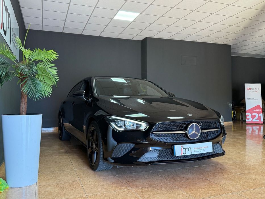 Mercedes-Benz CLA 200 d Shooting Brake 8G-DCT