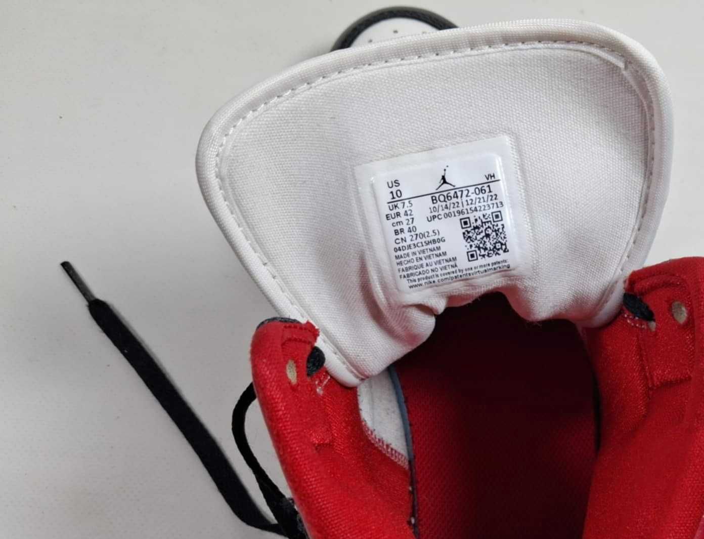 Кроссовки Nike Air Jordan Retro 1 Mid (р 42) Мужские Кожаные Оригинал