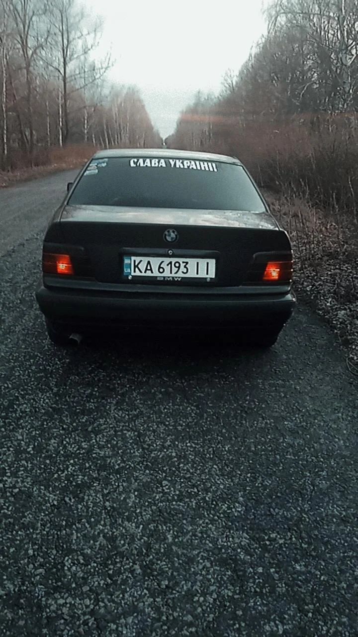 Продам BMW e36 1996 року 2.5 дизель