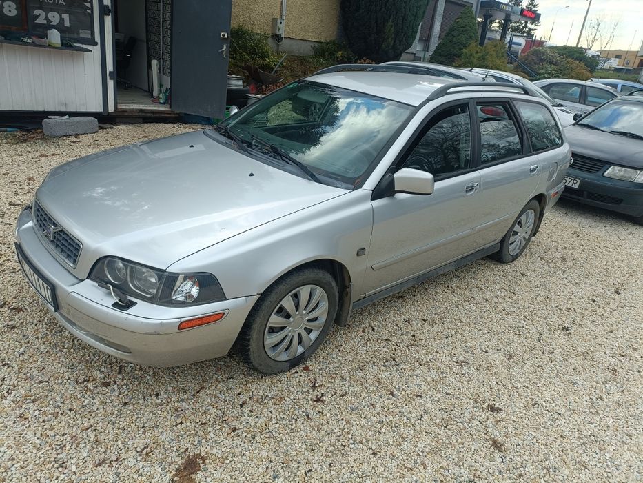 Volvo V40 niezawodny disel 1.9 TDI kombi z hakiem