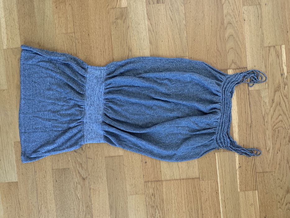 Vestido Stradivarius prateado tamanho S