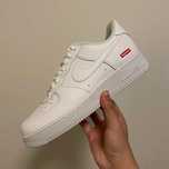 Nowe, oryginalne butyNikeAirForce 1 Low Supreme White w rozmiarze40.5