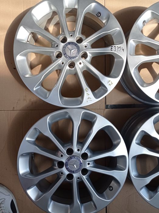 Alufelgi Felgi Aluminiowe r17 5x112 Oryginalne MERCEDES et38