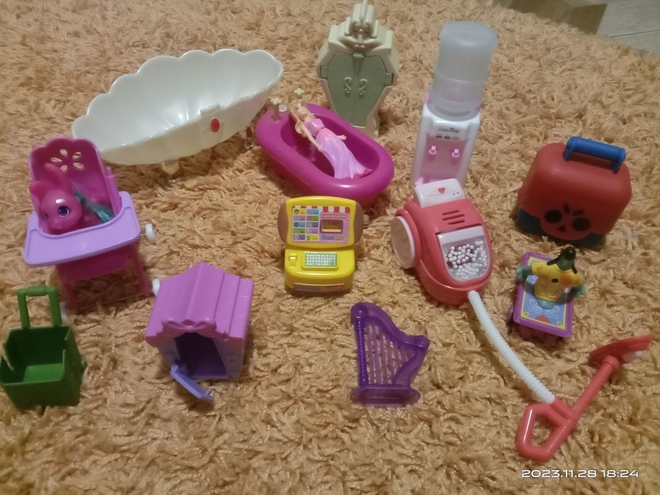 Детская мебель, куклы  Барби, Кен