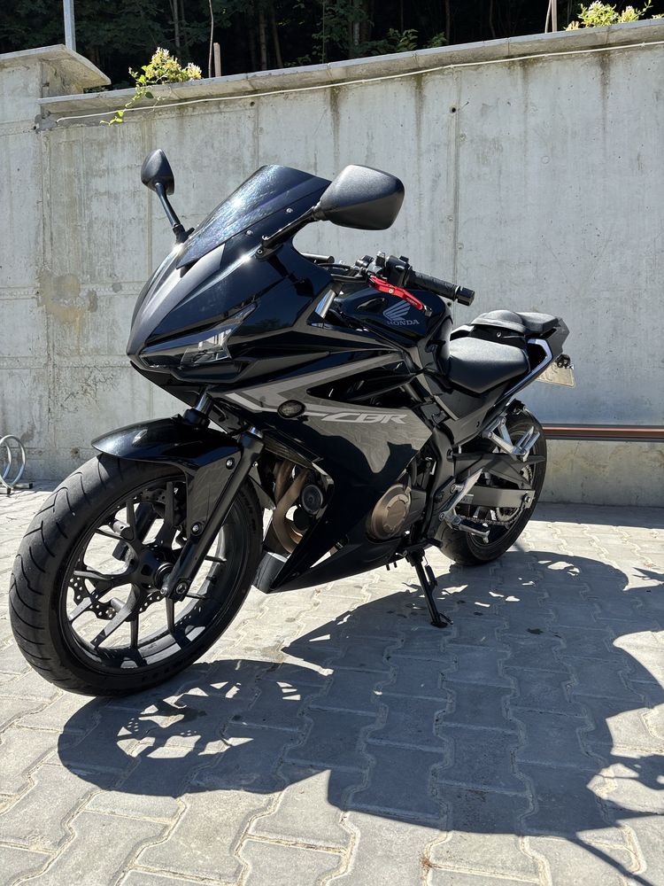 Honda CBR400r(2016рік)