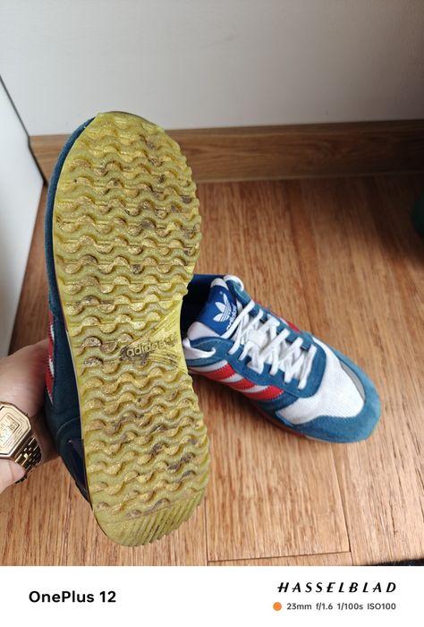 Sneakersy Adidas ZX 700 biegania damskie sportowe skórzane 39.5