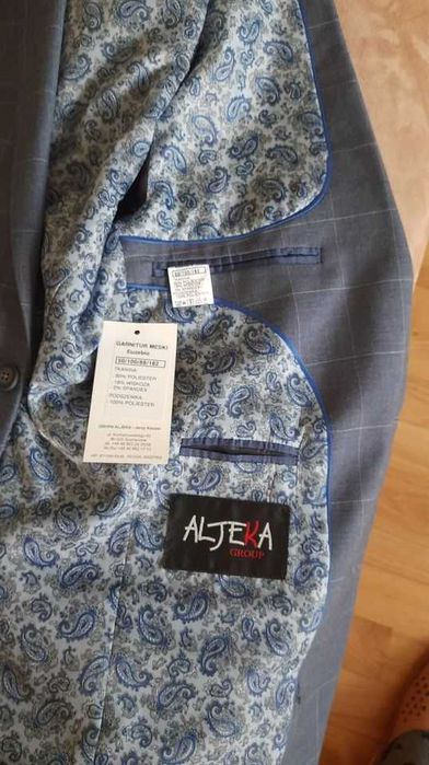 Garnitur młodzieżowy