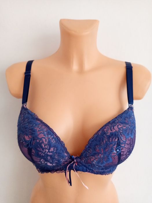 Biustonosz push up 75B