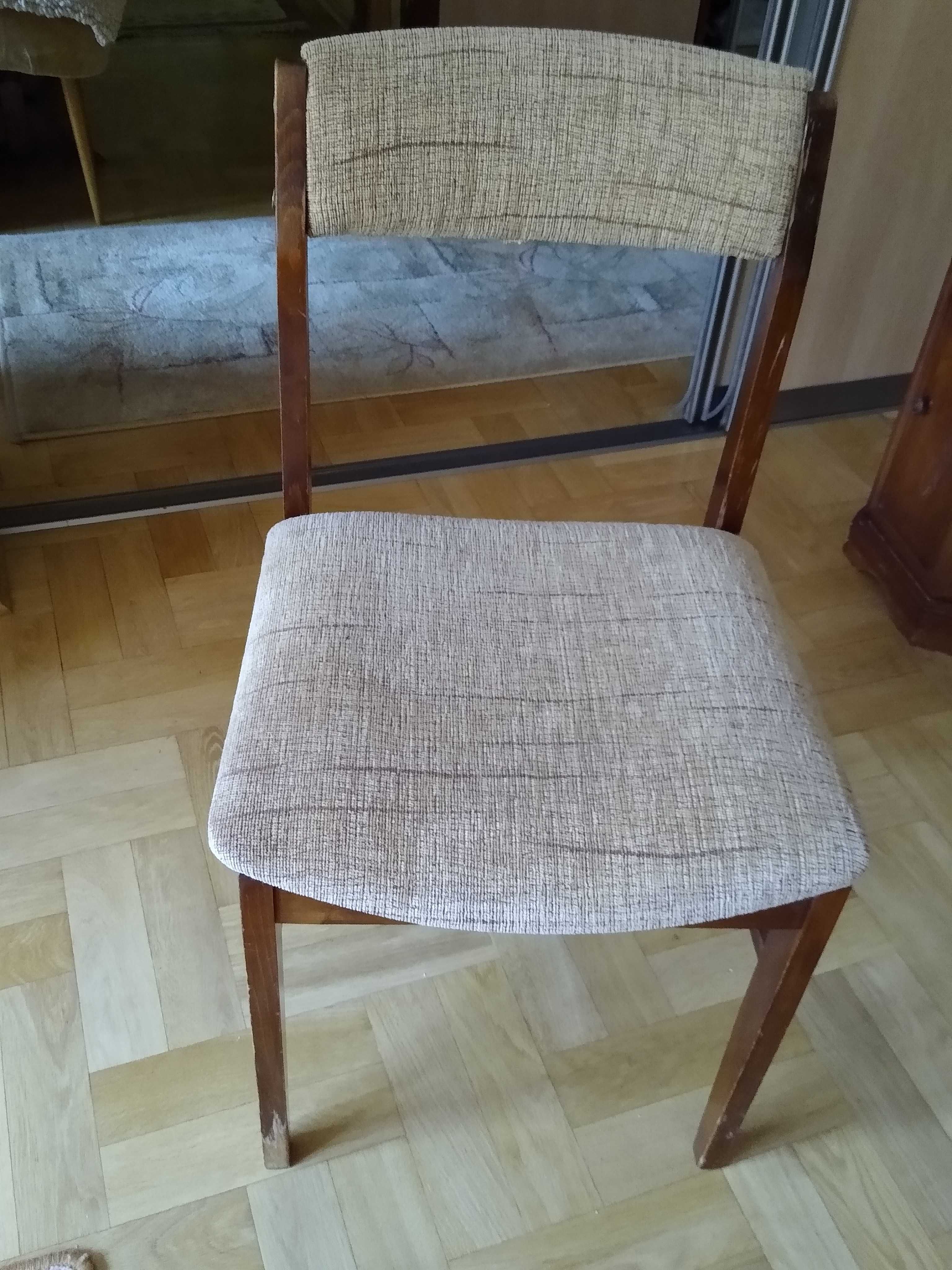 Krzesła stare i z PRL-u